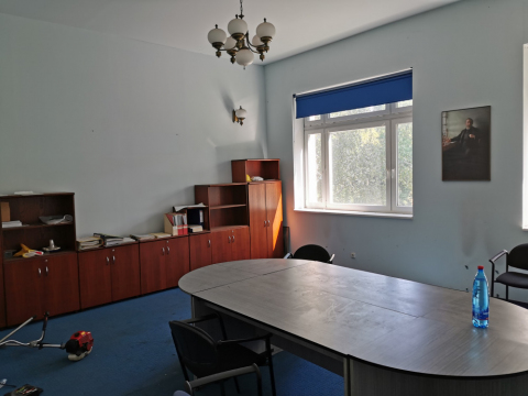 Výrobné objekty v areáli spoločnosti Istrochem.