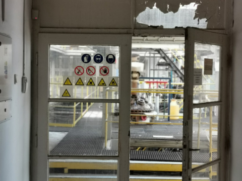 Výrobné objekty v areáli spoločnosti Istrochem.