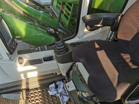 Polipový drapák spolu s SENNENBOGEN - nakladač