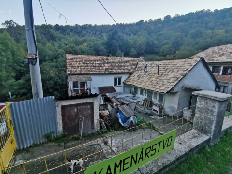 Predaj rodinného domu s dielňou v Modrom Kameni