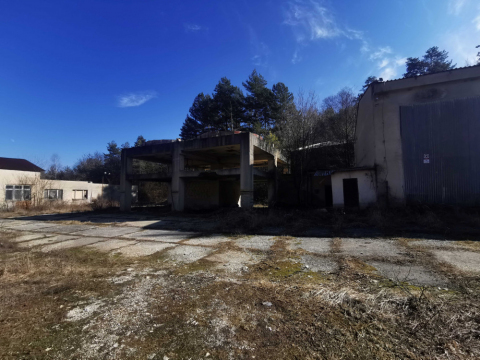 Predaj stavieb v areáli bývalého družstva v obci Ružiná